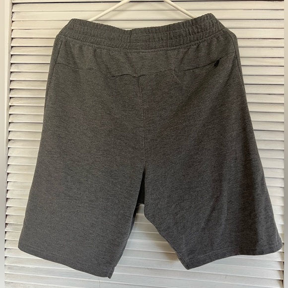 Prana men’s sweat shorts - Picture 2 of 3